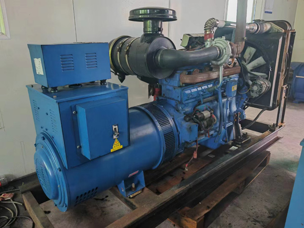 云城100kW柴油发电机组使用多级机油有哪些优缺点？