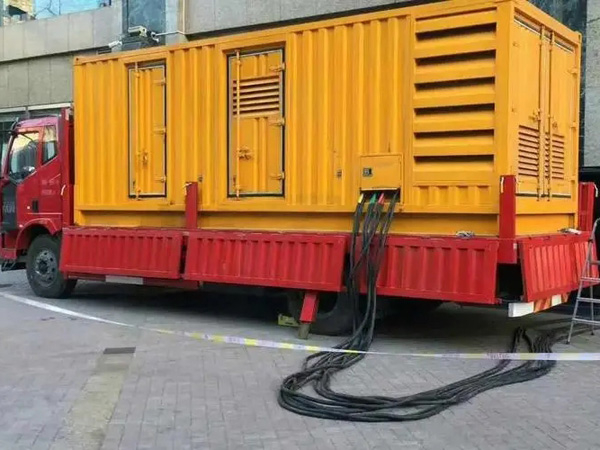 云城如何确定水冷式机油散热器密封件的规格型号？